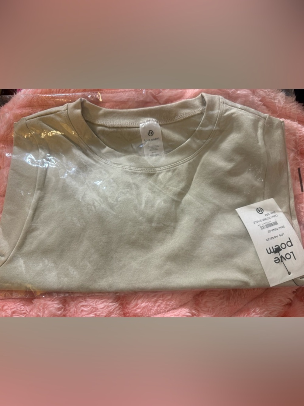 NWT Love Poem Crop Tee Size S/M Color: Stone Eagle $50 retail!